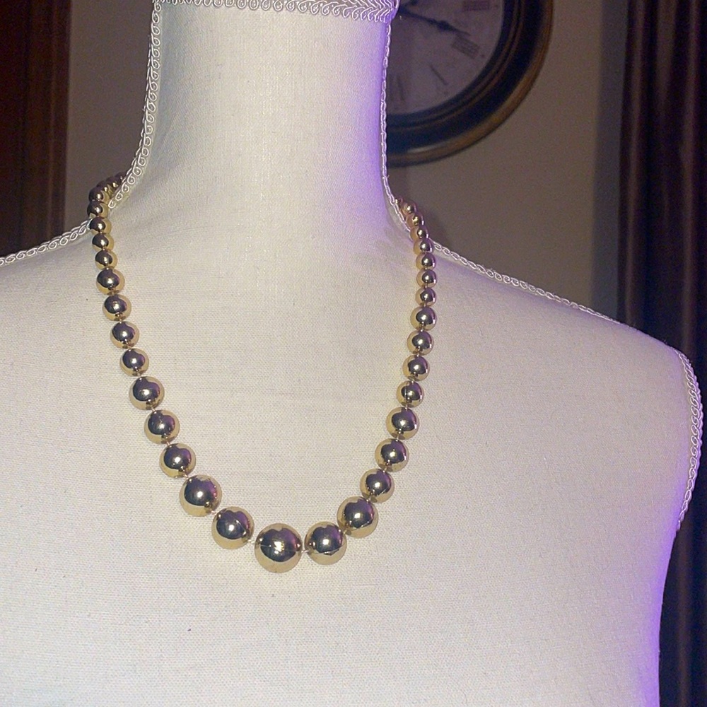 Graduated Gold Ball Necklace